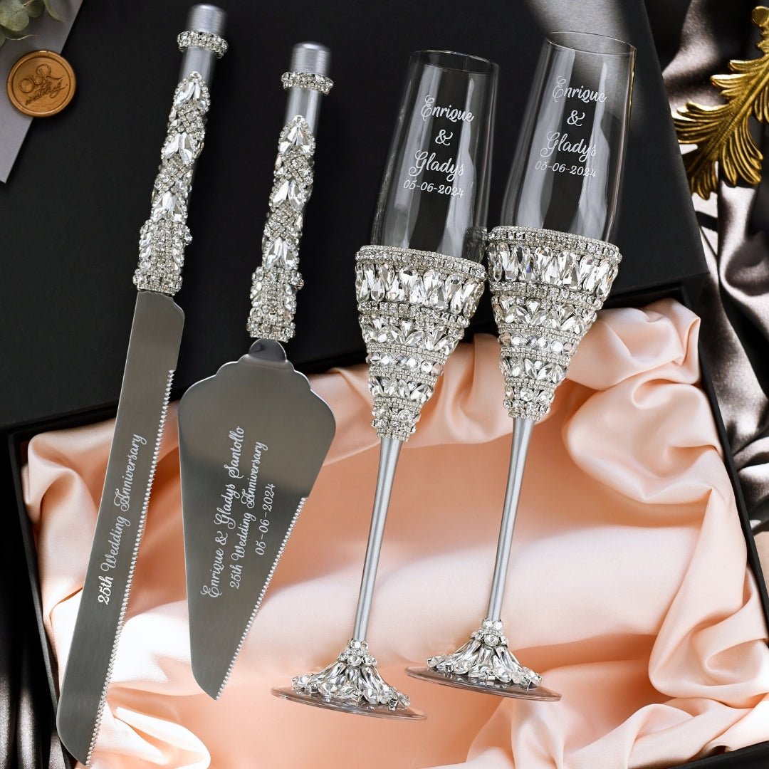 Unique Wedding Glasses Ivone &amp; Cake Set in Silver - ELENA HONCH