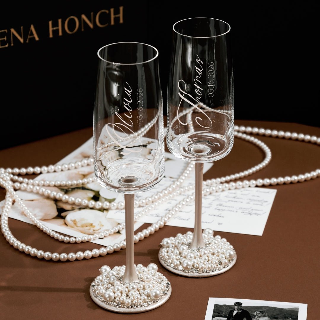 Violette Flutes &amp; Cake Set Ivory - ELENA HONCH