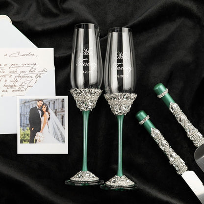 Wedding Flutes &amp; Set for Cake in Emerald color - ELENA HONCH