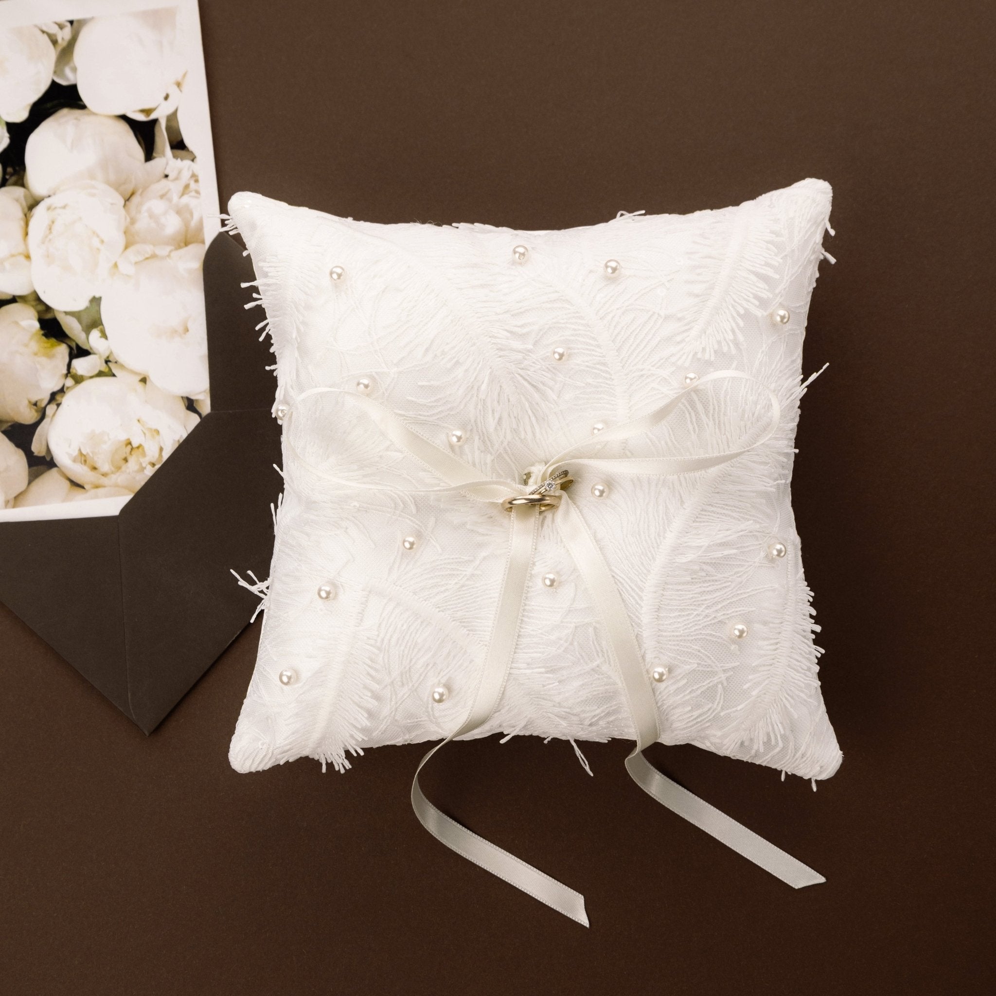 Wedding Glasses Blossom Ivory With Pearls &amp; Cake Set With Pillow for Rings - ELENA HONCH