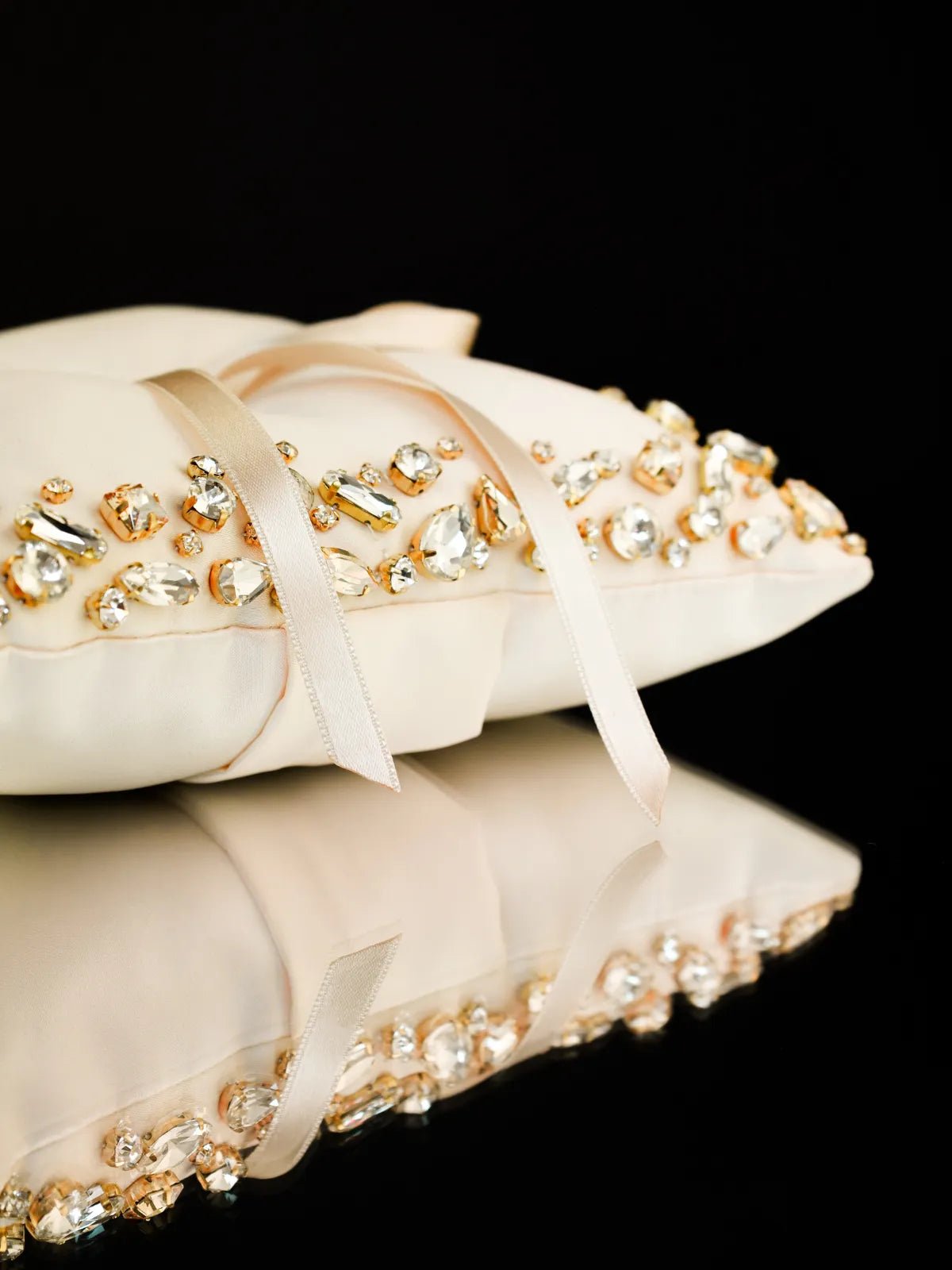 Wedding Pillow For Rings In Ivory &amp; Gold - ELENA HONCH